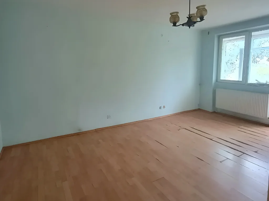 camera cu candelabru vanzare cumparare apartament Sector 1 București